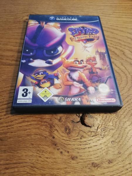 Spyro : A Hero`s Tail Nintendo Gamecube ohne Anleitung USK ab 6 Jahren